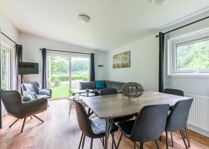 假日公园 Heidepark Veluwschkarakter 维尔豪特