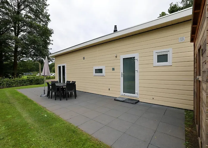 Heidepark Veluwschkarakter 假日公园 *